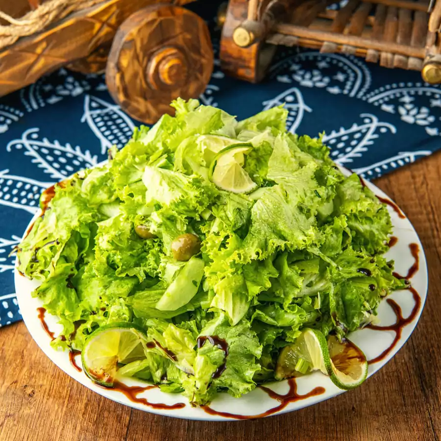 მწვანე სალათი