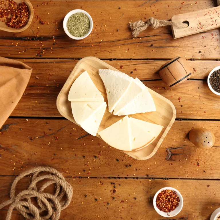 ქართული ყველის ასორტი